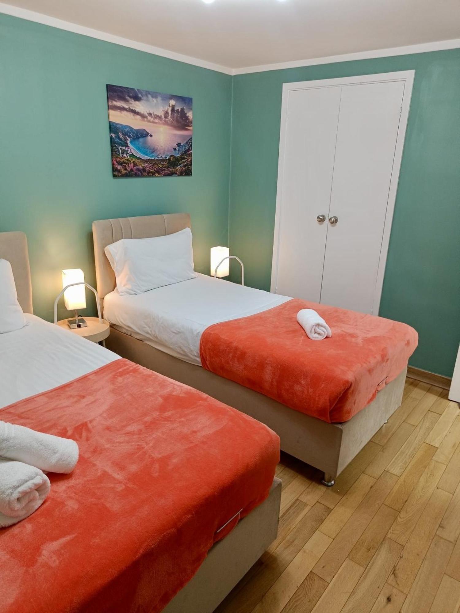 Deluxe - 1 Min Away From Camden Market And Station Apartamento Londres